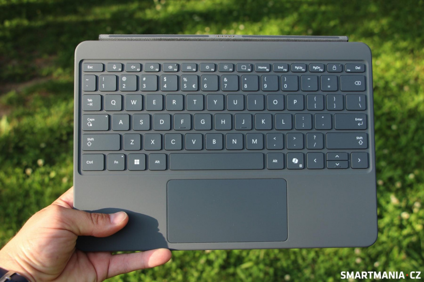Klávesnice k Microsoft Surface Pro 12