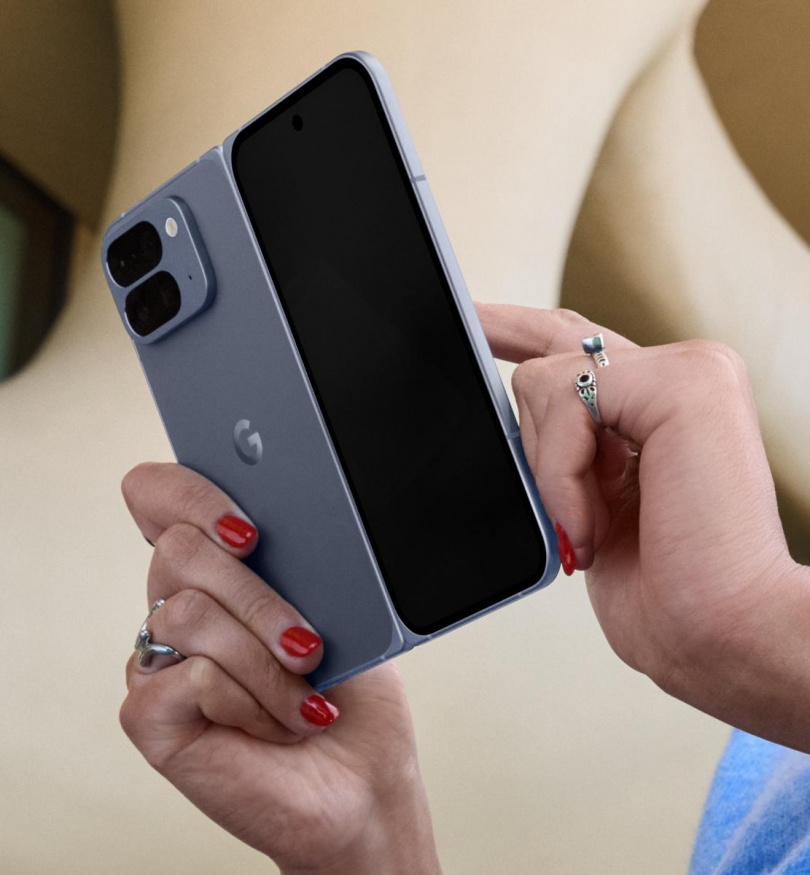 Ohebný smartphone Google Pixel 10 Pro Fold