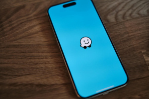 Aplikace Waze na chytrém telefonu