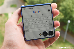 Vnější displej Samsungu Galaxy Z Flip 7