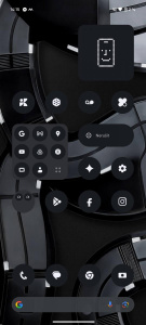 Černobílé ladění k zevnějšku Phone (3) sedne