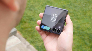 Samsung Galaxy Z Flip 7