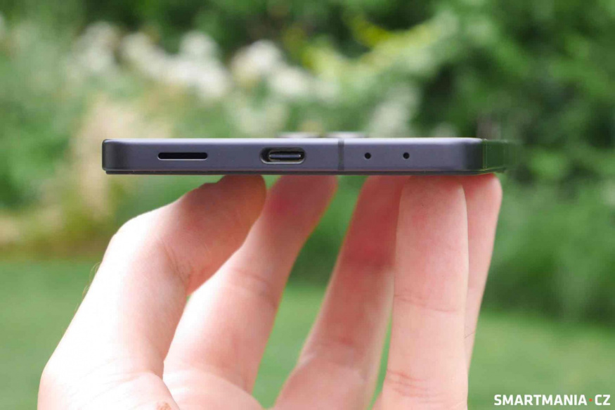 Samsung Galaxy Z Flip 8 má být tenčí než jeho předchůdce Samsung Galaxy Z Flip 8 má být tenčí než jeho předchůdce