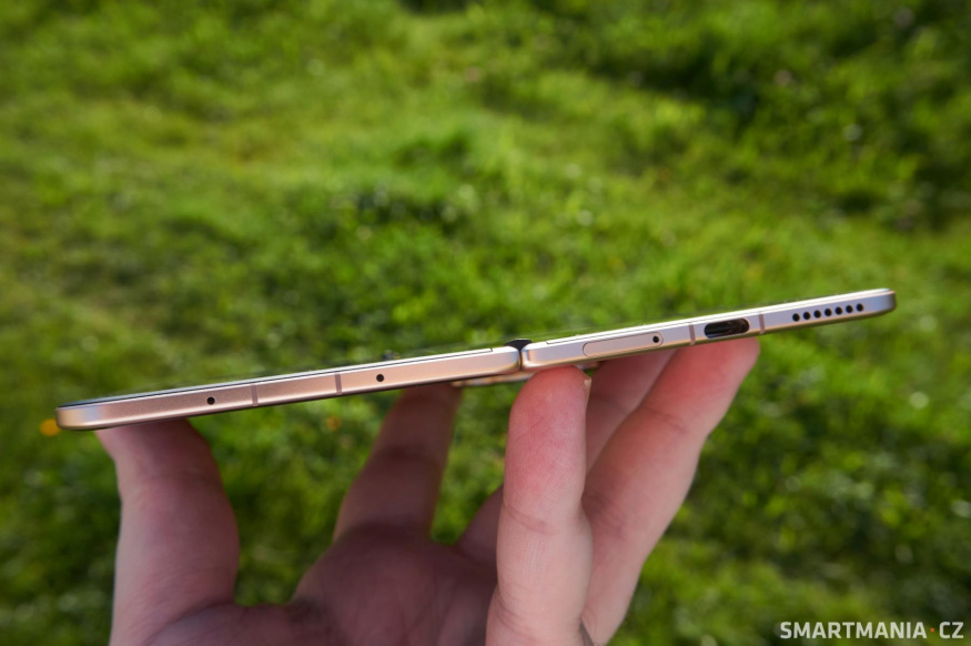 Honor Magic V5 je opravdu tenký. Pouze 4,1 mm