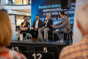 Salón elektromobilů 2025