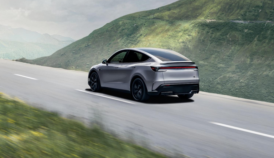 Tesla New Model Y Performance 
