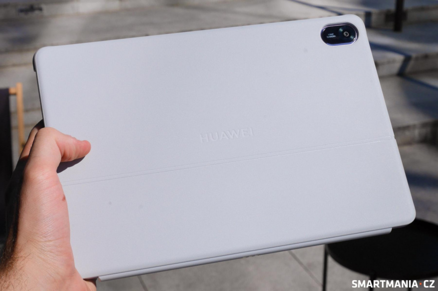 Huawei MatePad 11.5 v obalu