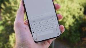 RCS na iPhonu s iOS 26