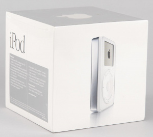 Původní nerozbalený iPod z aukce