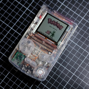 Transparentní Nintendo Game Boy