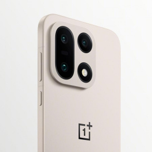 Oneplus 15 v barvě Dune na oficiálním tiskovém snímku