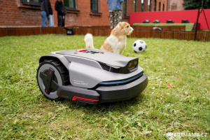 Robotické sekačky Roborock v Mnichově