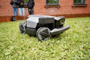 Robotické sekačky Roborock v Mnichově