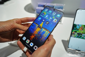 Chytrý telefon TCL Nxtpaper 60 Ultra na veletrhu IFA