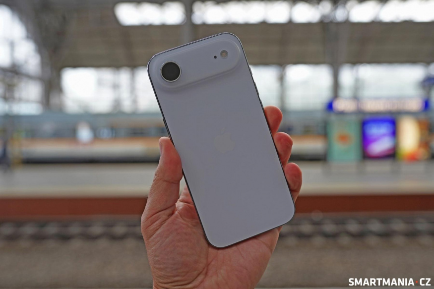 iPhone Air