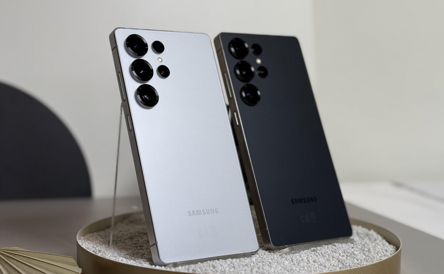 Chytrý telefon Samsung S25 Ultra