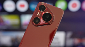 Huawei Pura 80 Pro má na zadní straně masivní fotomodul Huawei Pura 80 Pro má na zadní straně masivní fotomodul