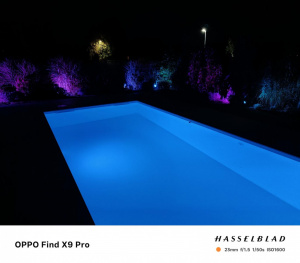 Hlavní fotoaparát (1×)