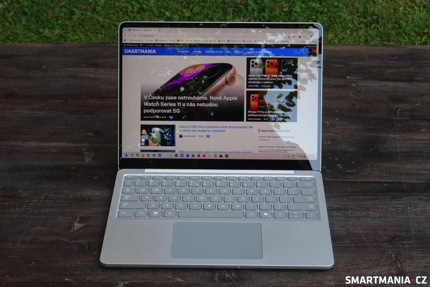 Surface Laptop 13 2025 02