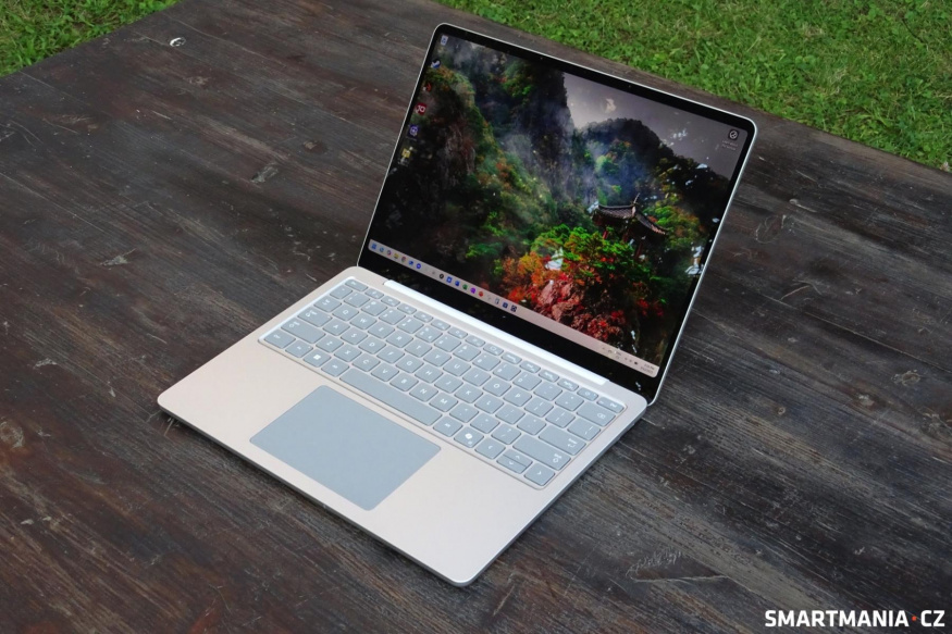 Surface Laptop 13 2025 25