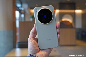 Vivo X300 Pro v ochranném krytu