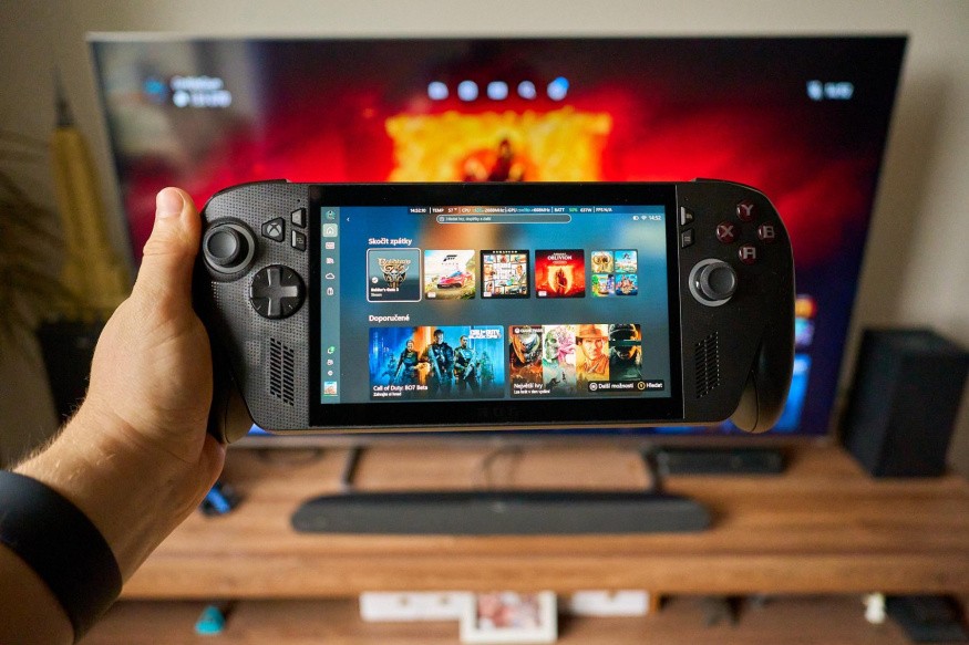 Handheld Asus ROG Xbox Ally X