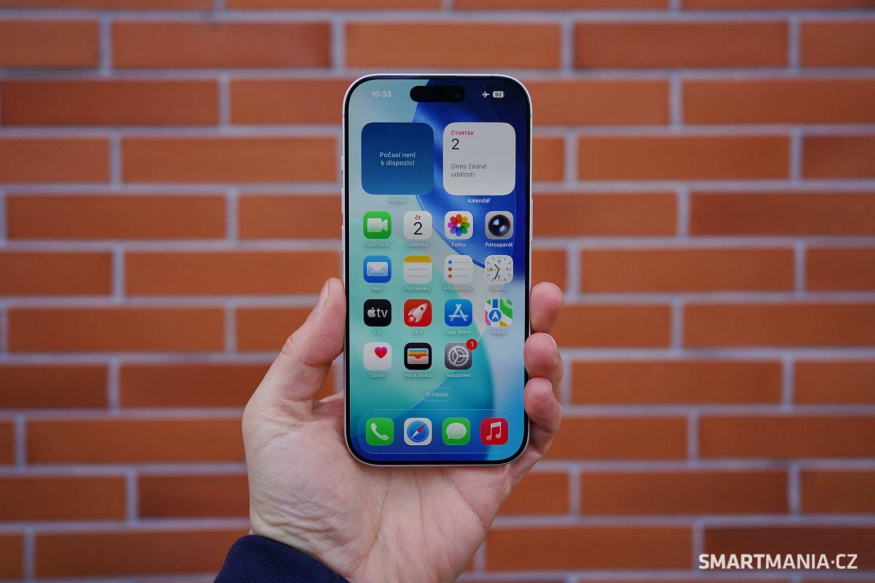 Chytrý telefon iPhone 17