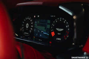 CarPlay Ultra na displeji před řidičem