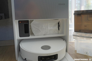 Sáček na nečistoty v dokovací stanici