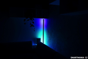 Umístění za sedací soupravou Umístění za sedací soupravou