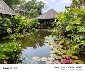 Hlavní fotoaparát (1×)