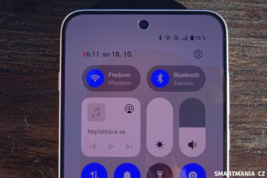 Oneplus Nord 5 09 Displej OnePlus Nord 5