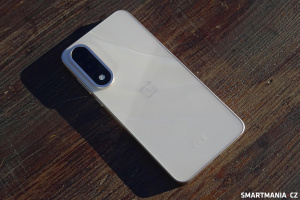 OnePlus Nord 5 zezadu OnePlus Nord 5 zezadu