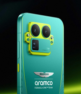 Realme Gt 8 Pro Aston Martin (5)