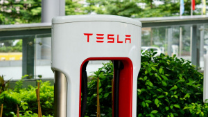 Nabíječka pro elektromobily Tesla Supercharger