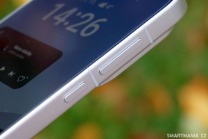 Na ovládací tlačítka dosáhnete intuitivně