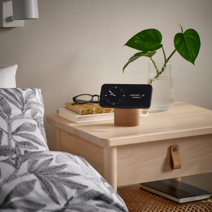 Ikea Stojánek (3) Ikea Stojánek (3)