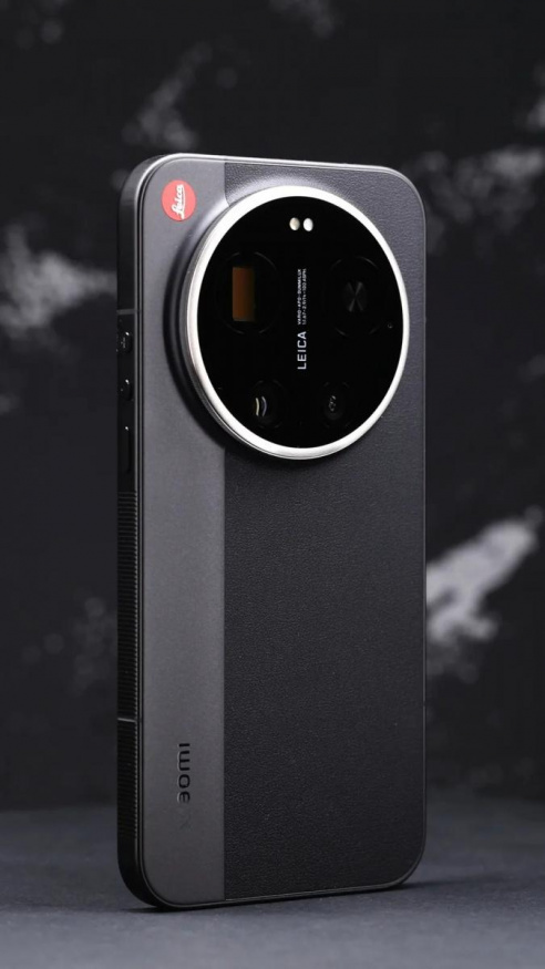 Xiaomi 17 Ultra na fotografii Xiaomi 17 Ultra na fotografii