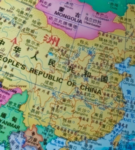 Imageye Imgi 338 Oppo Find X9 Pro Telefoto 200mp Crop Oppo Find X9 Pro Telefoto 200mp Crop