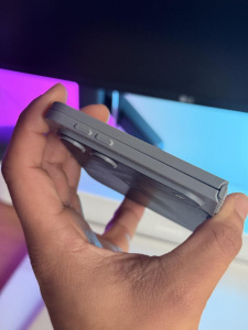 Maketa iPhonu Fold vytištěná na 3D tiskárně Maketa iPhonu Fold vytištěná na 3D tiskárně