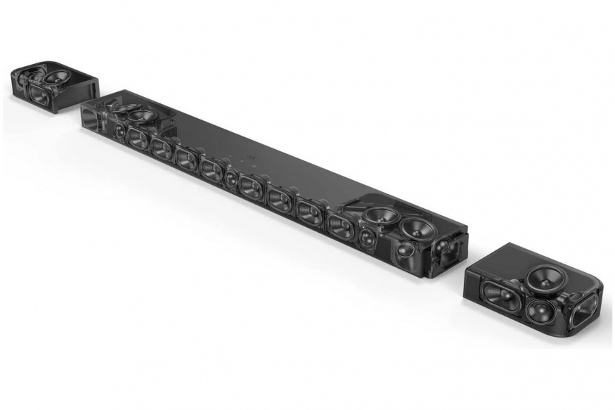Soundbar disponuje pořádnou náloží reproduktorů. Boční části jsou navíc odnímatelné. Soundbar disponuje pořádnou náloží reproduktorů. Boční části jsou navíc odnímatelné.