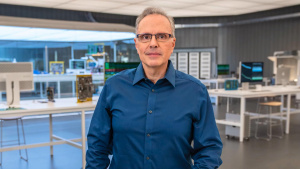 Johny Srouji, šéf vývoje čipů v Applu