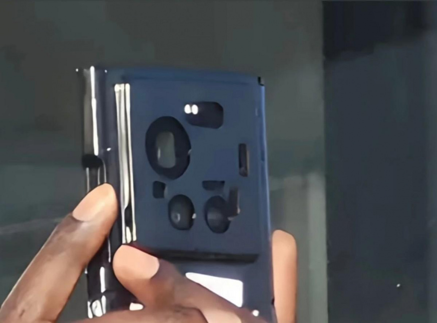 Pohled na fotoaparáty modelu Xiaomi 17 Ultra Pohled na fotoaparáty modelu Xiaomi 17 Ultra