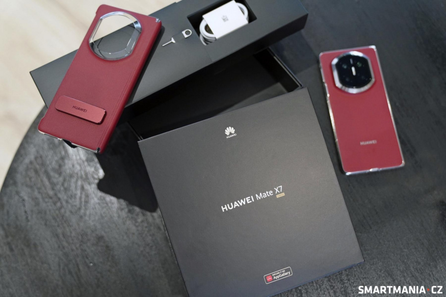 Prodejní balení Huawei Mate X7 Prodejní balení Huawei Mate X7