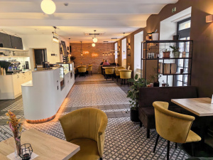 Hlavní fotoaparát (1×) Hlavní fotoaparát (1×)