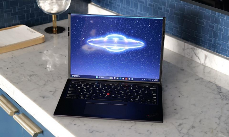 Lenovo Xd Rollable (4) Lenovo Xd Rollable (4)