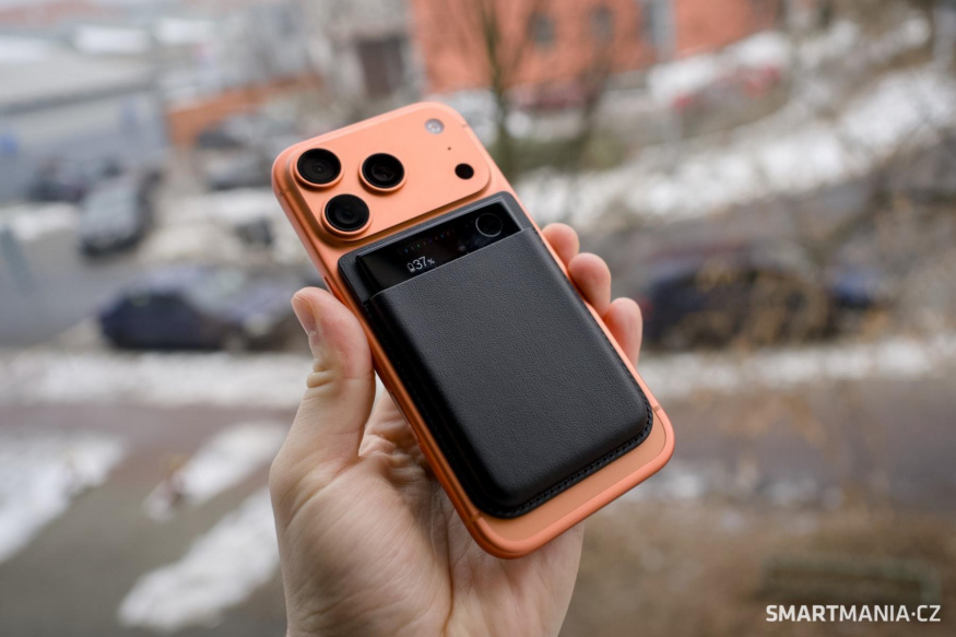 Chytrý diktafon s AI Plaud Note Pro Chytrý diktafon s AI Plaud Note Pro