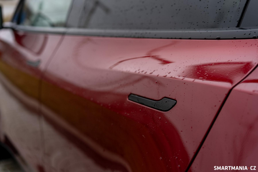 Kliky zapuštěné v karoserii Kliky zapuštěné v karoserii