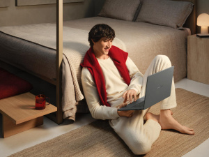 Zenbook A16 v šedé barvě