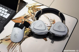 A samozřejmě také sluchátka v jedné edici A samozřejmě také sluchátka v jedné edici